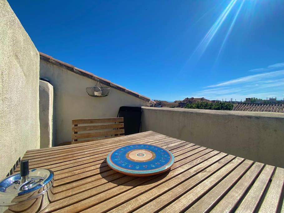 Appartement 1 Chb, Calme, Lumineux, Clim, Terrasse 亞維農 外观 照片
