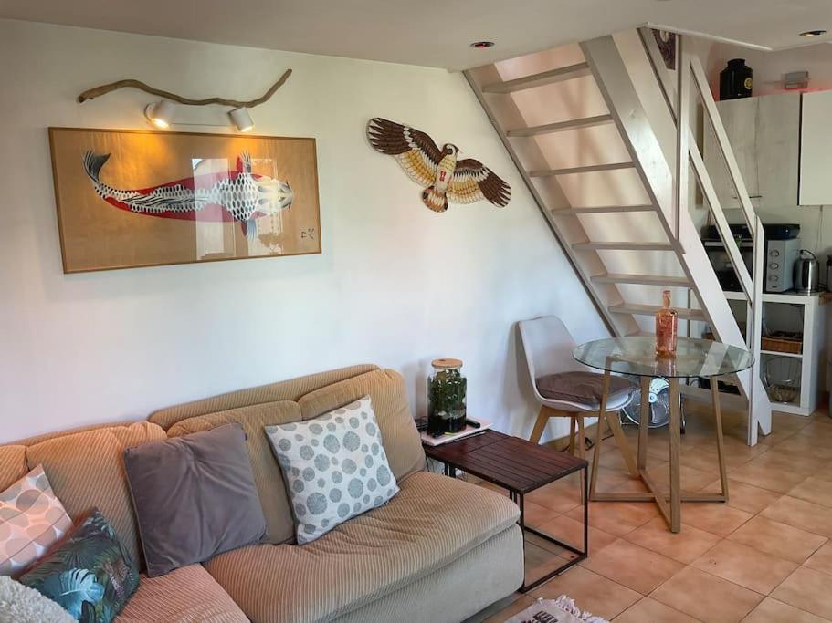 Appartement 1 Chb, Calme, Lumineux, Clim, Terrasse 亞維農 外观 照片